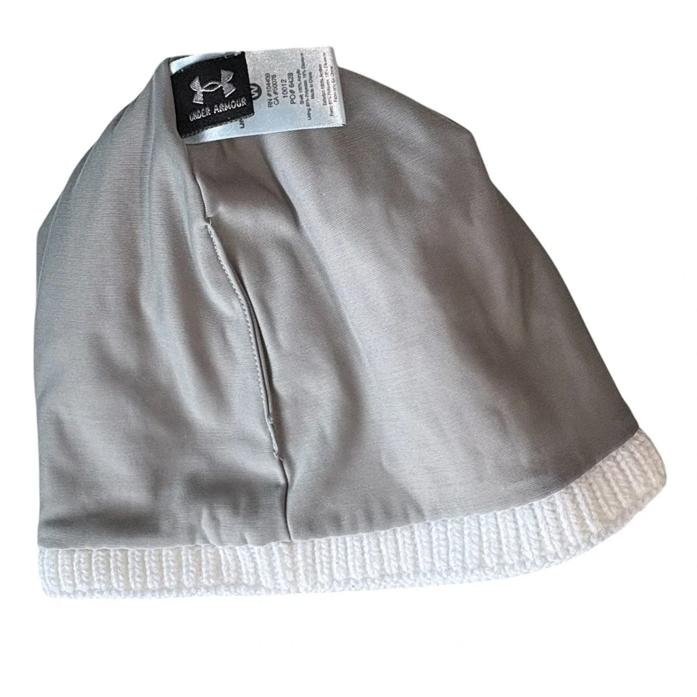 Under Armour Beanie Girls One Size White Cable Knit ColdGear Infrared Hat